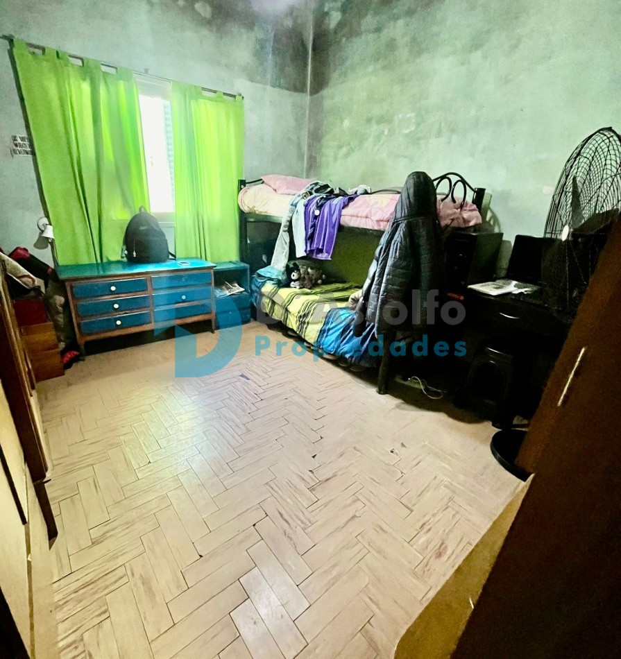 Excelente Local con vivienda