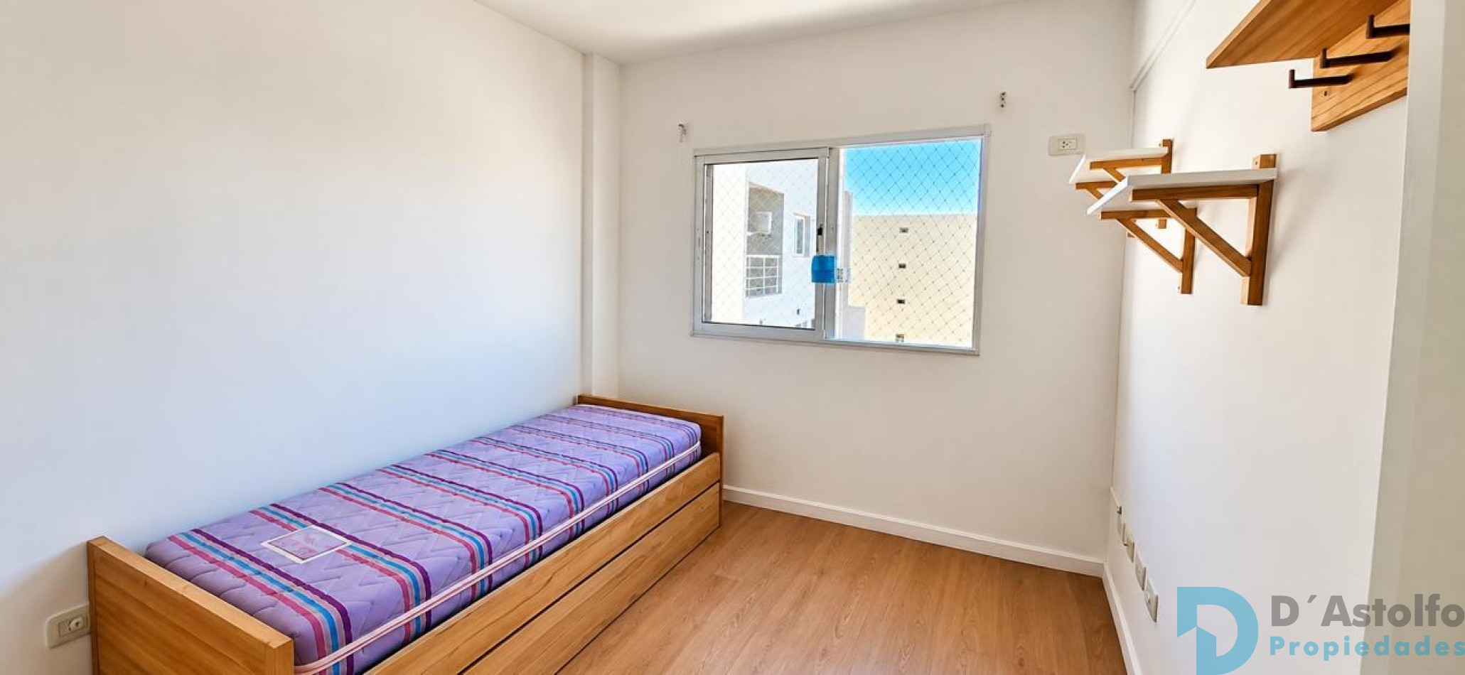 Impecable 3 ambientes de 65mts