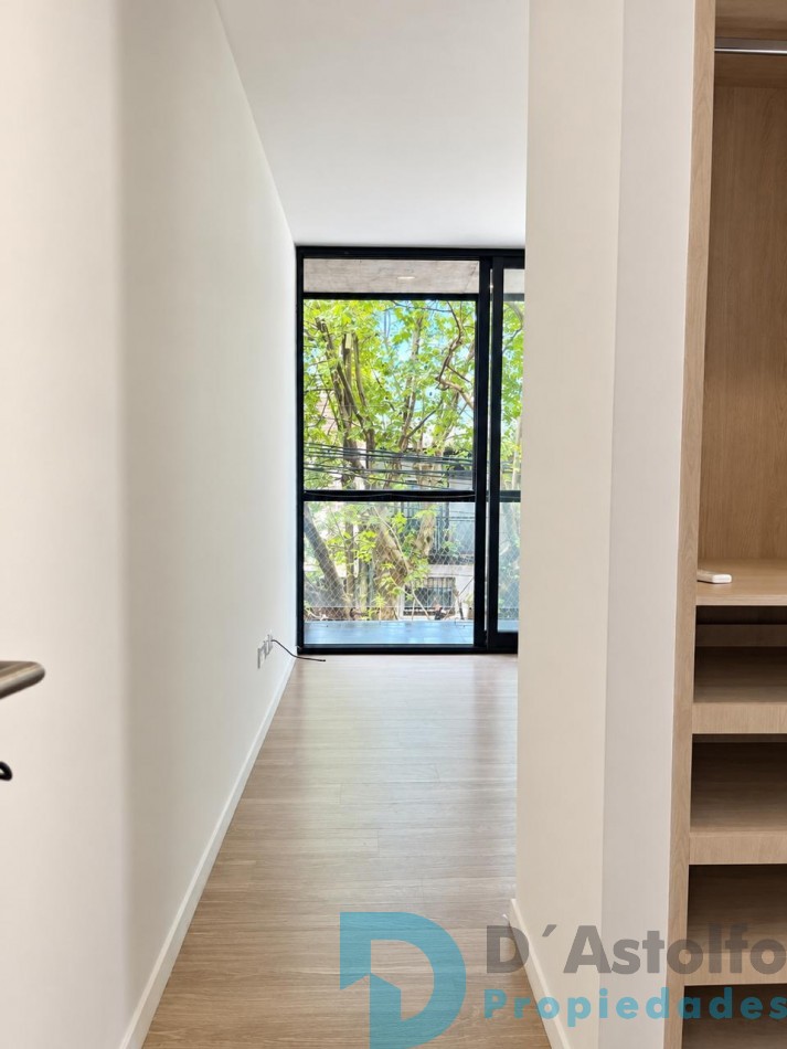 Excelente 2 ambientes con vestidor de 59 mts 
