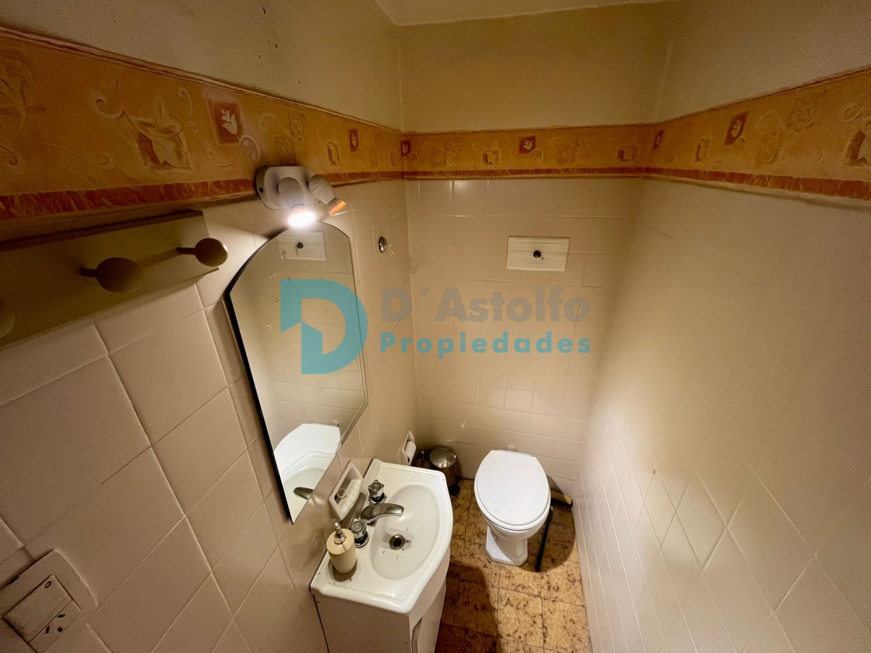 Excelente Local con vivienda