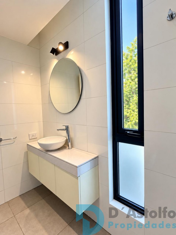 Excelente 2 ambientes con vestidor de 59 mts 