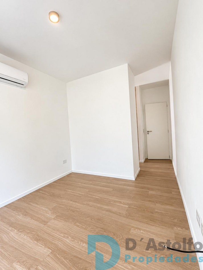 Excelente 2 ambientes con vestidor de 59 mts 