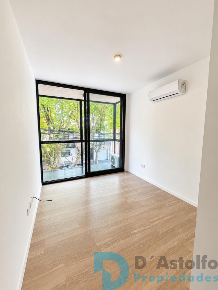 Excelente 2 ambientes con vestidor de 59 mts 