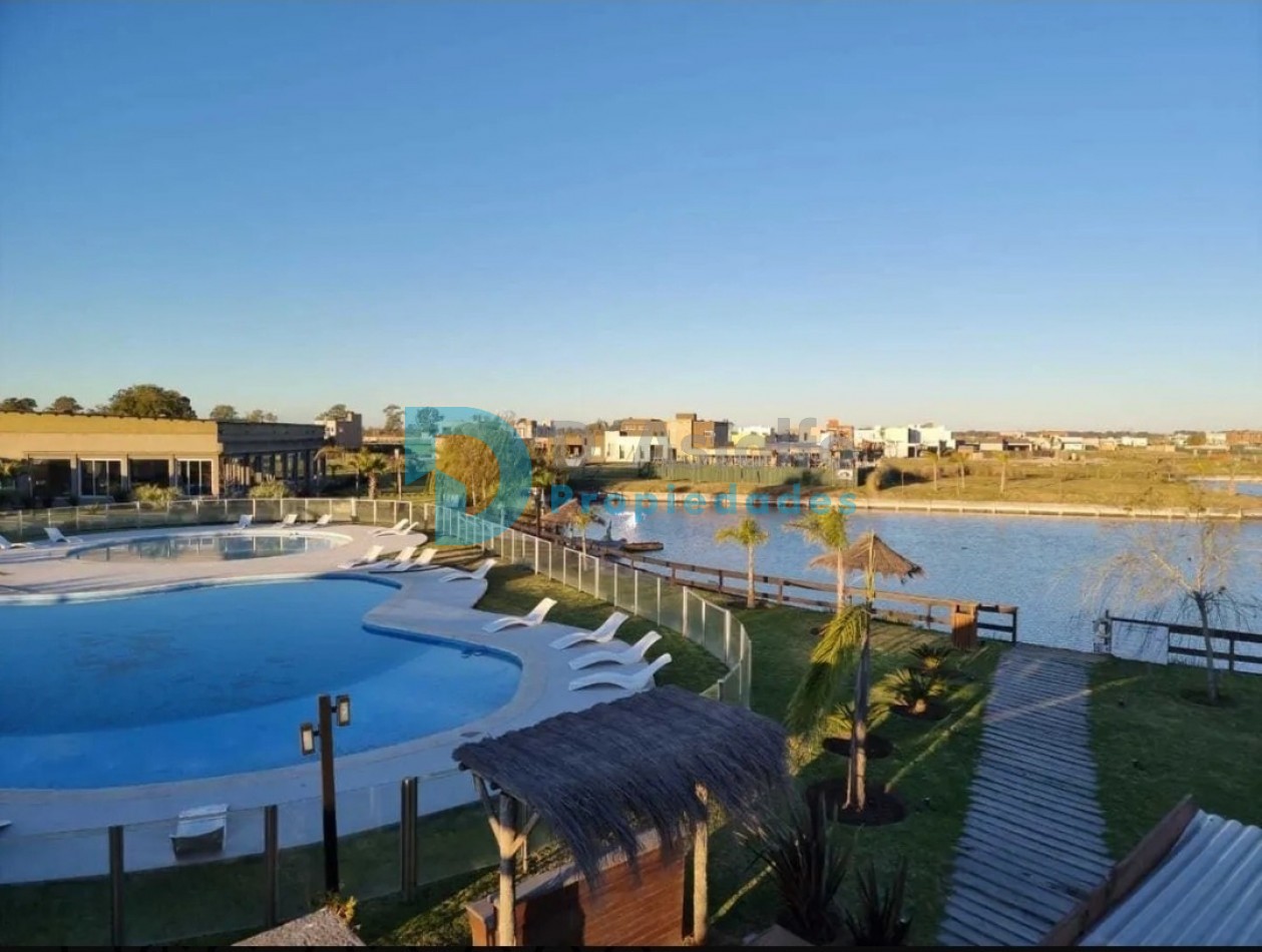 Lote en Lagos de Canning 2 