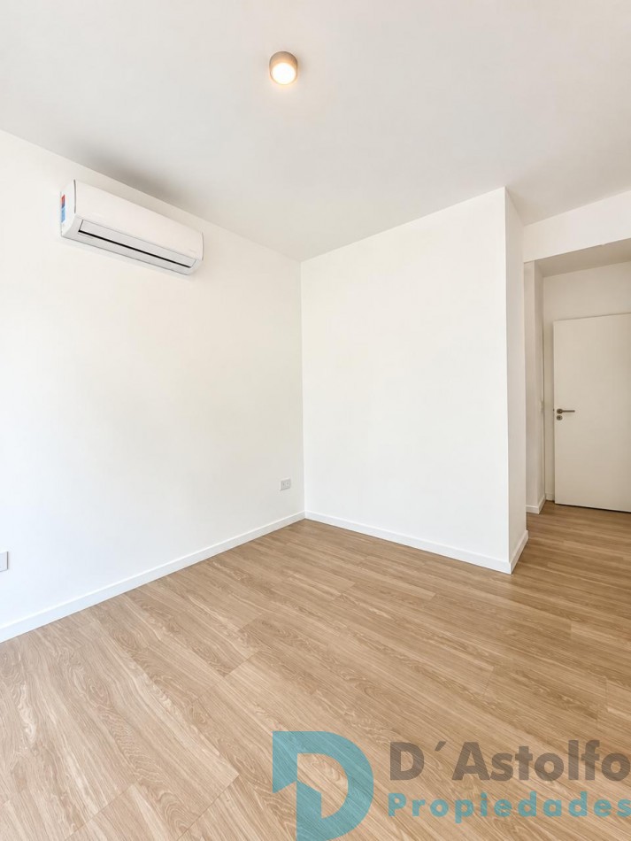 Excelente 2 ambientes con vestidor de 59 mts 