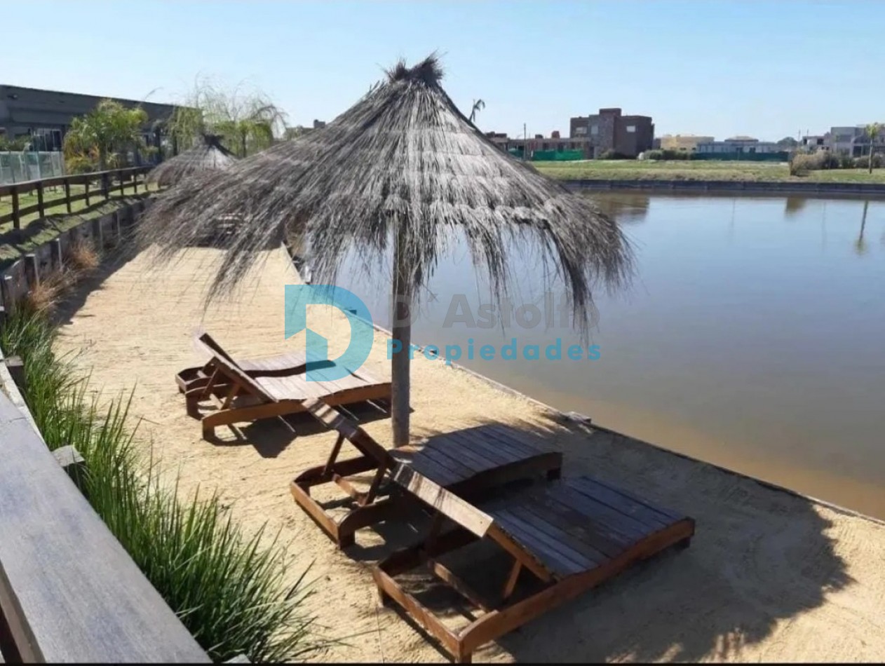 Lote en Lagos de Canning 2 