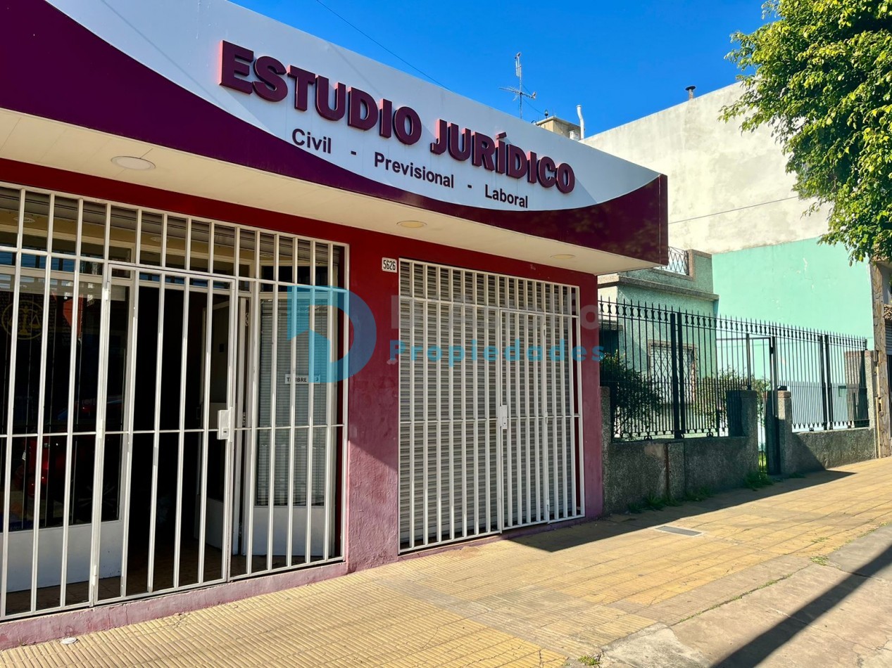 Excelente Local con vivienda